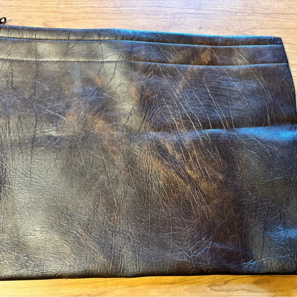 Scovill Brown Leather Clutch Bag | Vintage - Pouch -Unisex